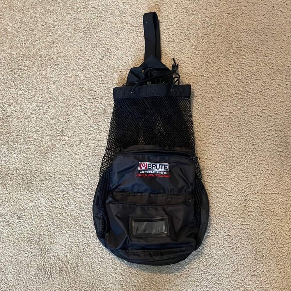 COPY - Brute mesh wrestling bag